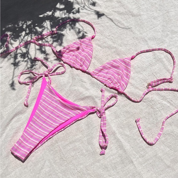 L*SPACE String Bikini Bottom - Picture 8 of 12